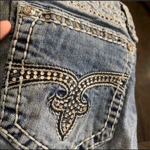 COPY - Rock Revival cropped jeans size 29 I bought them and never wore them too…